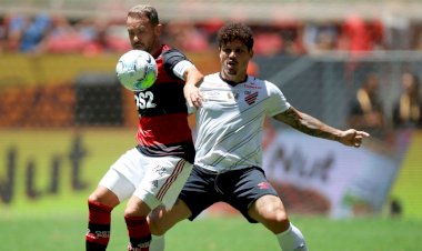No Maracanã, Flamengo e Athletico duelam pelo Brasileirão