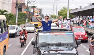 Maior carreata de David Almeida foi de apoiadores bolsonaristas e candidatos de Direita