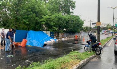 Pista da avenida Mário Ypiranga cede durante forte chuva em Manaus