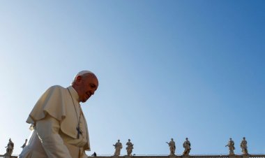 Papa vai se encontrar com grande aiatolá Sistani em visita ao Iraque