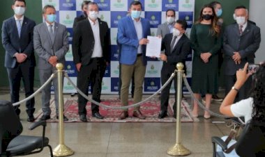 Governador sanciona Lei do Gás e destaca ganhos econômicos e sociais do novo marco legal