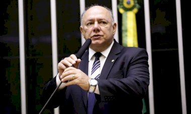 Deputado federal morre em Brasília vítima de covid-19
