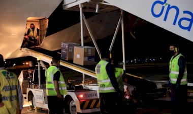 Governo do Amazonas recebe mais 56.060 doses de vacinas contra a Covid-19