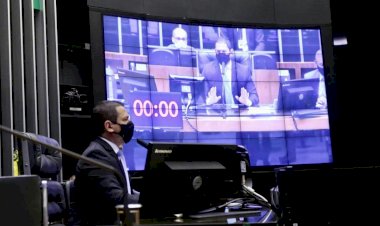 Marcelo Ramos aprova pedido de urgência para PL que garante recursos para obras públicas