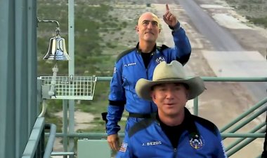 Jeff Bezos, homem mais rico do mundo, decola em viagem espacial