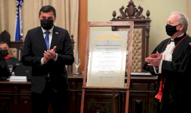 Governador Wilson Lima sanciona lei que muda data de posse da presidência do Judiciário do Amazonas