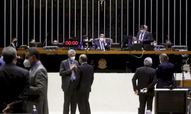 Câmara aprova valor fixo para cobrança do ICMS para combustíveis