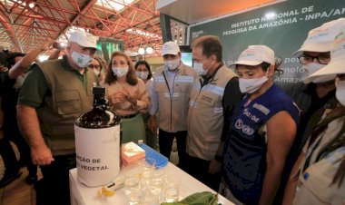 Ao lado do ministro da Saúde, Wilson Lima destaca trabalho de profissionais do Amazonas no combate à malária