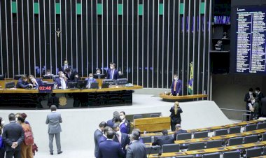 Câmara aprova em segundo turno texto-base da PEC dos Precatórios