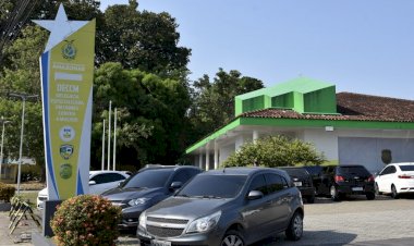 Polícia prende jovem por crimes cometidos contra sua ex-namorada