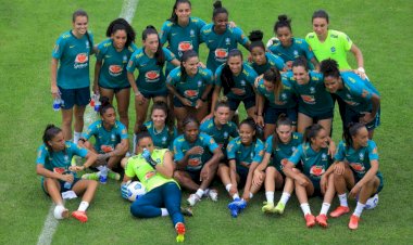 Segundo treino da Seleção Feminina de Futebol em Manaus é marcado pela emoção da despedida de Formiga