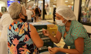 Com mais de 66 mil doses aplicadas, campanha de imunização é retomada nos shopping centers de Manaus