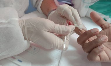 Dezembro Vermelho: moradores da comunidade indígena Parque das Tribos recebem ação de testagem