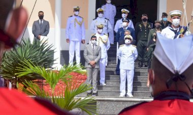 Deputado João Luiz participa de cerimônia alusiva ao Dia do Marinheiro e Imposição da Medalha ‘Mérito Tamandaré’