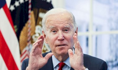Biden afirma que “teia de mentiras” representa ameaça à democracia