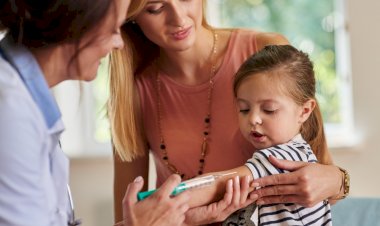 Hepatite misteriosa em crianças não tem relação com a vacina contra a Covid-19, afirma infectologista da Hapvida