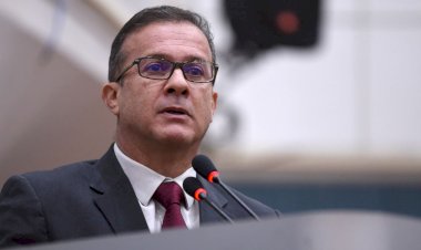 'Falta peito para brigar', afirma Chico Preto ao defender mais ousadia da bancada de senadores do Amazonas