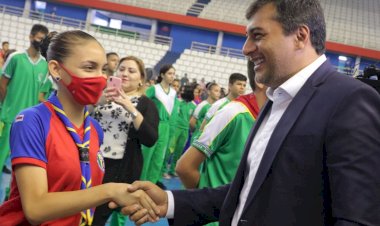 Wilson Lima entrega patentes para 440 alunos do projeto ‘Escola Segura, Aluno Cidadão’