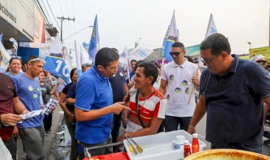 João Luiz participa de caminhada na Zona Norte de Manaus