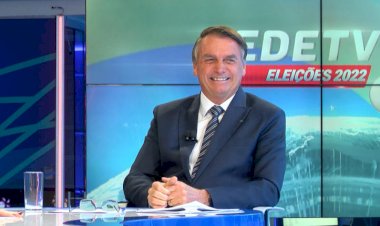 Bolsonaro defende política de emprego e comenta falas durante pandemia