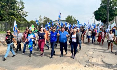 João Luiz é recebido por moradores de Benjamin Constant durante campanha à reeleição para deputado estadual
