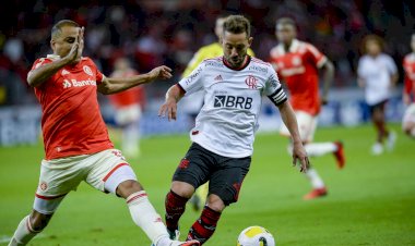 Brasileiro: com time titular, Flamengo encara vice-líder Internacional