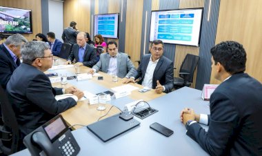 Governador Wilson Lima se reúne com ministro da Infraestrutura e propõe parceria para reconstrução de pontes e reforma da BR-319