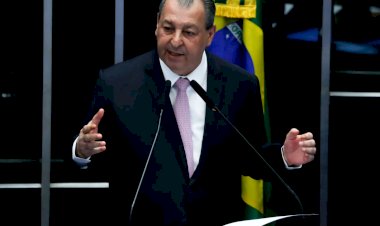 Omar vota a favor e Senado aprova lei que destina R$ 2 bilhões a hospitais da Santa Casa de Misericórdia