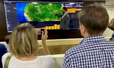 Comitiva do Governo da Alemanha conhece Sistema de Meio Ambiente do Amazonas