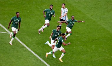 Arábia Saudita bate Argentina de Messi em 1ª zebra da Copa do Catar