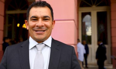 Prefeitos que formaram maioria em apoio histórico à reeleição de Wilson Lima prestigiam posse do governador