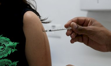 Vacinação é estratégia coletiva, diz secretária de Vigilância em Saúde