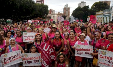 Banda ‘Maria vem com as outras’ mobiliza mulheres para o combate às violências no período do Carnaval