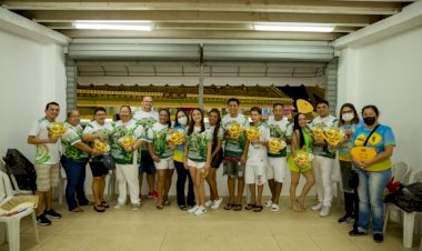 Detran Amazonas promove ação de conscientização durante o desfile do Grupo Especial de Manaus