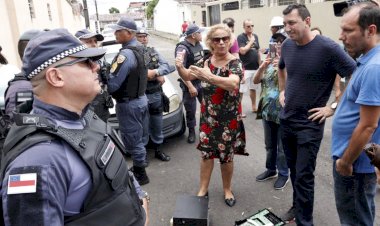 Vereador Sassá se une a moradores do Dom Pedro em protesto contra instalação de medidores aéreos