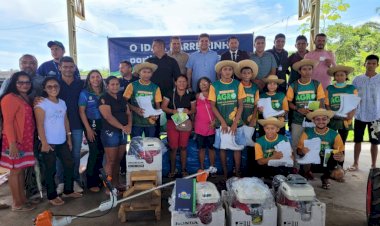 Em Barreirinha, Idam beneficia agricultores familiares com investimento na forma de custeio e implementos para atividade rural