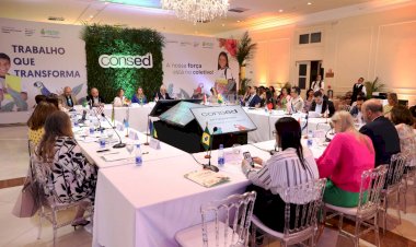 No Amazonas, secretários de educação de todo o país discutem políticas públicas educacionais