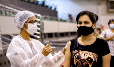 Imunização contra a Covid-19 pode ser atualizada em 74 unidades da prefeitura nesta semana