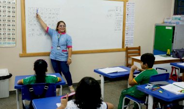 Com o reajuste de 8%, amplitude salarial de docentes em início e final de carreira no AM ultrapassa R$ 10 mil