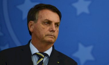 TSE encerra primeiro dia de julgamento de ação contra Bolsonaro