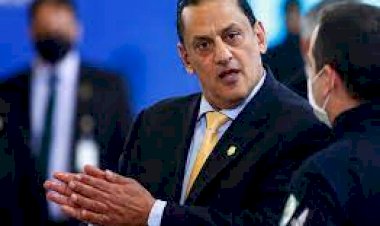 Joias de Bolsonaro: Wassef nega envolvimento em venda ilegal