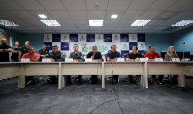 Governo do Amazonas mobiliza órgãos estaduais para o transporte de vítimas de acidente aéreo em Barcelos