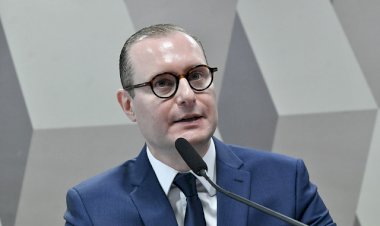 STF: Zanin vota por anular acórdão sobre revisão da vida toda no INSS