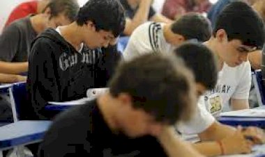 Programa estimula estudo da língua portuguesa para estudantes estrangeiros