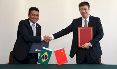 Brasil e China formalizam cooperação no setor de aviação civil