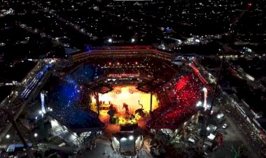 Festival de Parintins 2024: entenda o impacto da rivalidade histórica dos bois Caprichoso e Garantido