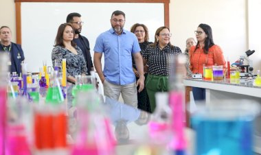 Wilson Lima destaca mais de 460 escolas revitalizadas na rede pública estadual desde 2019