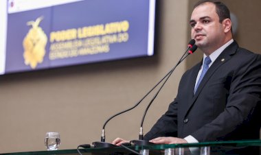 Na tribuna da Aleam, Roberto Cidade agradece à população de Manaus pela expressiva votação no pleito municipal