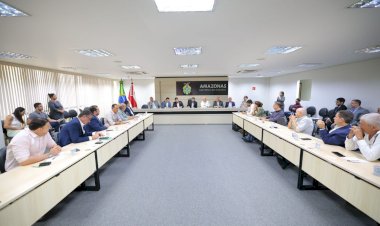 Governador Wilson Lima reúne-se com representantes do comércio para debater regulamentação da reforma tributária