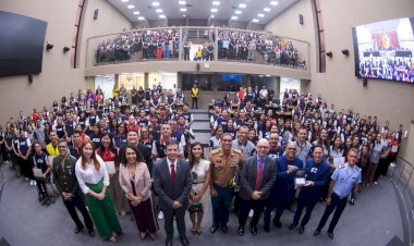 Aleam realiza Sessão Especial em homenagem à Força Jovem Universal (FJU), por meio de propositura do deputado João Luiz